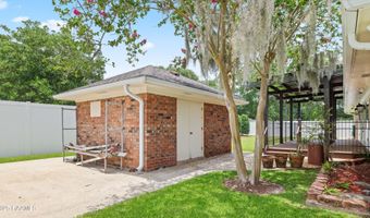 1127 N Monte Blanc Dr, Abbeville, LA 70510