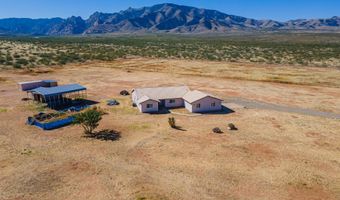 1176 W Trigger Ln, Cochise, AZ 85606