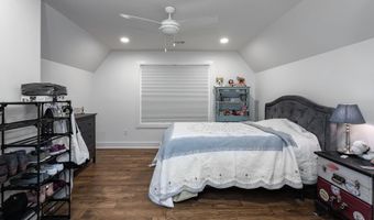 920 Caddo Dr, Benton, AR 72019