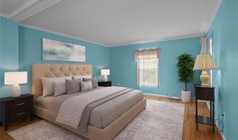 77 Lear Dr, Coventry, RI 02816