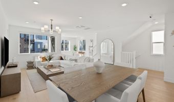2815 Crusader St, Alameda, CA 94501