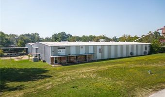 909 C St, Barling, AR 72923