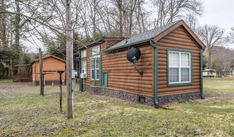 29 Breedlove Dr, Andrews, NC 28901