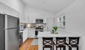 15 Columbia Ave, Atlantic Highlands, NJ 07716