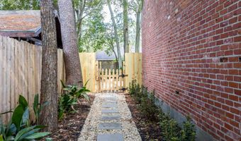 15635 Shenandoah Ave, Baton Rouge, LA 70817