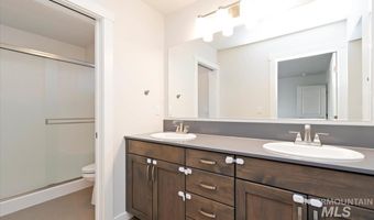 3098 N Lochness Ave, Meridian, ID 83646
