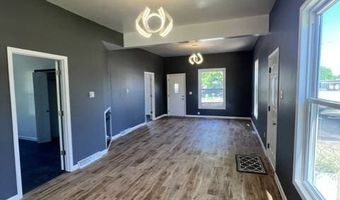 803 11th St, Aurora, NE 68818