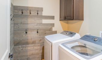 1015 Datura Dr, Alamogordo, NM 88310
