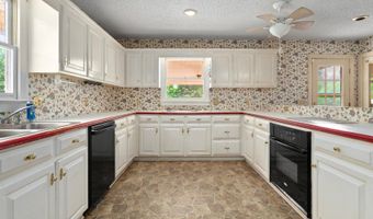 6562 Squirrel Den Rd, Bailey, NC 27807