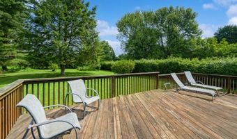 10 Springdale Gardens Rd, Andover, NJ 07821