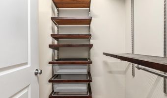 851 N GLEBE Rd N 601, Arlington, VA 22203
