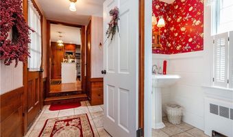 241 Howland Rd, East Greenwich, RI 02818
