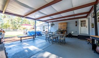 4506 Chateau Dr, Albany, GA 31721