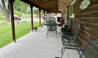 2463 State Highway Dd, Ava, MO 65608