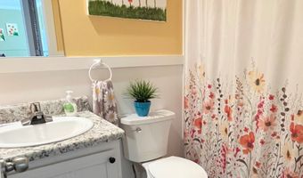 858 S Robert Ave, Avon Park, FL 33825