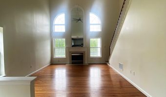 102 SWEETHOLLOW Dr, Bear, DE 19701