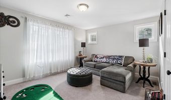 12 Freedom Way, Barrington, NH 03825