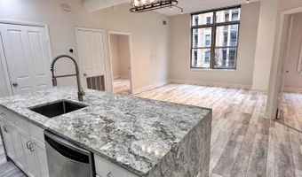 1201 N GARFIELD St #408, Arlington, VA 22201