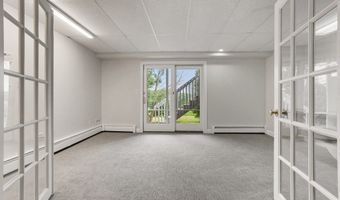 444 Middle Rd, Boxborough, MA 01719