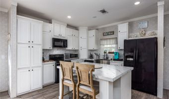 3670 NW 20TH Ave, Bell, FL 32619