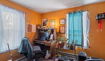 35 Saint Mary's St, Burlington, VT 05401