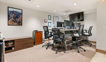 122 W Main St, Aspen, CO 81611
