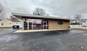 103 W 3rd St, Aroma Park, IL 60910