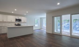 16 Jordan Ln, Colchester, CT 06415