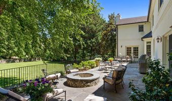 7009 LOCH LOMOND Dr, Bethesda, MD 20817