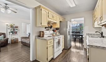 56 SQUIRE'S Grv, Atoka, TN 38004