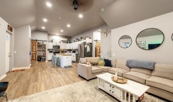 338 Western Ave, Buffalo, WY 82834