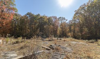 4 Laurel Ln, Clinton, CT 06413