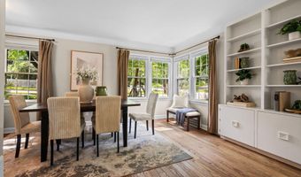 1107 Arborview Blvd, Ann Arbor, MI 48103