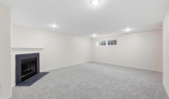 1075 Shady Lake Dr, Columbus, OH 43228