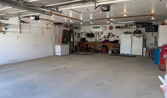12867 E Pleasant Valley Dr, Aberdeen, SD 57401