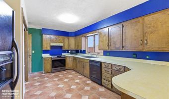 12 Marquette Dr, Cody, WY 82414