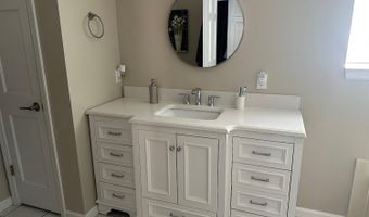 2330 Riverside Dr, Cincinnati, OH 45202