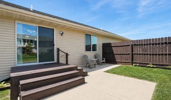 2727 15th St SW, Altoona, IA 50009