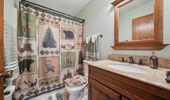 3210 Center Rd, Ashtabula, OH 44004