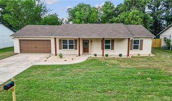 402 SW 11th St, Bentonville, AR 72712