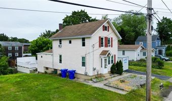 52 Planet Ave, East Providence, RI 02915