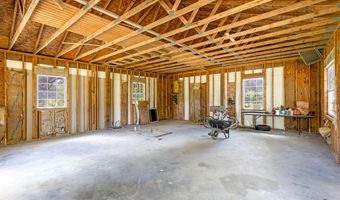 14137 Dundeewood Rd, Biloxi, MS 39532