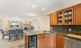 31 Coddinton Wharf 8, Newport, RI 02840