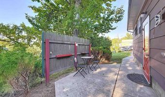 206 Cummings Ave, Buffalo, WY 82834