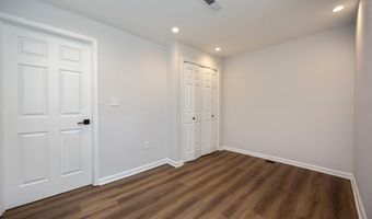 2033 N BENTALOU St, Baltimore, MD 21216