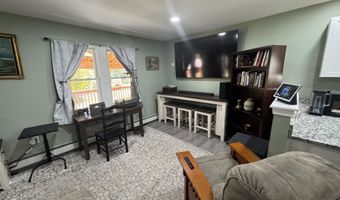 683 Water St, Bennington, VT 05257