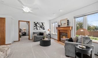 327 CODY St, Cheyenne, WY 82009