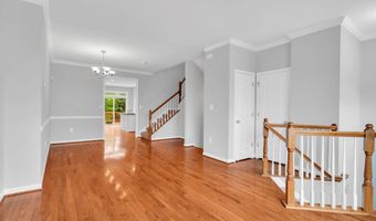 25154 PRAIRIE FIRE Sq, Aldie, VA 20105