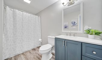202 Shepard Home Rd, Chester, NH 03036