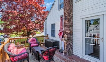 43 Everett Dr, Andover, NJ 07801